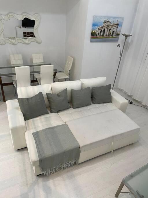 Loft En Retiro Apartment Мадрид Екстериор снимка